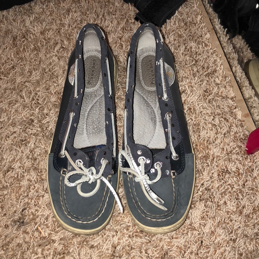 Sperry boat shoes. Size 8
